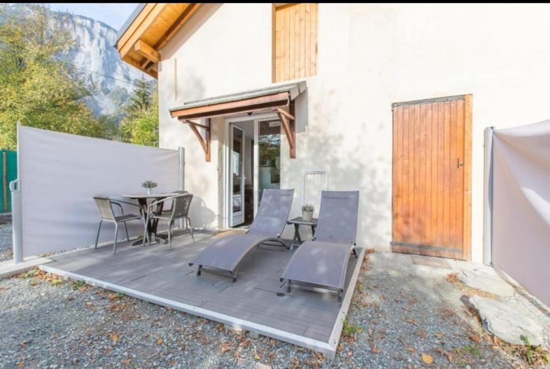 Studio La Cabane Centre Ville Le Bourg-dʼOisans Buitenkant foto
